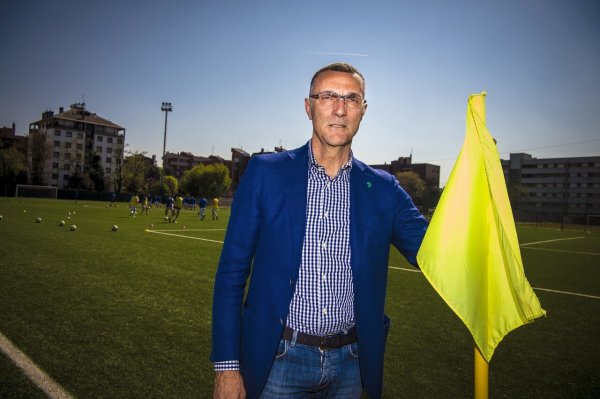 贝尔戈米：在圣西罗看球上厕所都困难，拆除并新建运动活动    场  是正确的